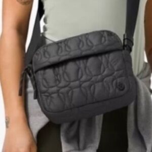 Lululemon Athletica Embrace Black Quilted Crossbody Purse Bag